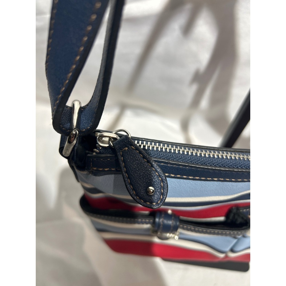RL Chaps striped Crossbody Bag Red White Blue Nautical Faux Leather. - Picture 4 of 10